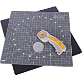 WA Portman Rotating Self Healing Cutting Mat And Rotary Cutter Set - Rotating Cutting Mat for Sewing & Quilting - 13x13 Inch Self Healing Cutting Mat Set - Rotary Cutter Mat - 5 Extra Blades